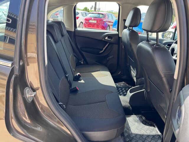 CITROEN C3 SELECTION 1.4 E-HDI AUTO SPANISH LHD IN SPAIN 76000 MILES 2011